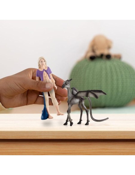 LUNA E THESTRAL