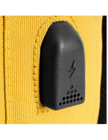 PANTONE BACKPACK 15.6 YELLOW